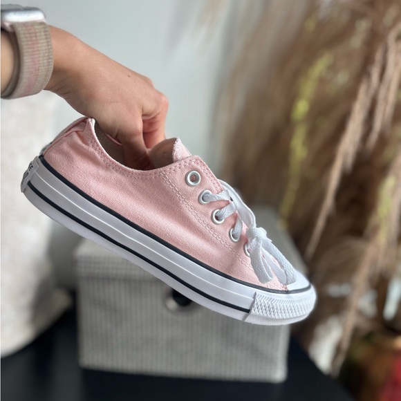 ‼️SOLD‼️ Converse All Star Lot (Women’s 7) - Picture 4 of 16